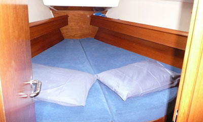 Photo of Bow cabin in Nomad 1 Jeanneau Sunfast 37